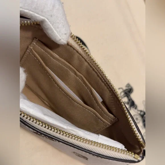 Coach Seashell Wristlet - Picture 9 of 9